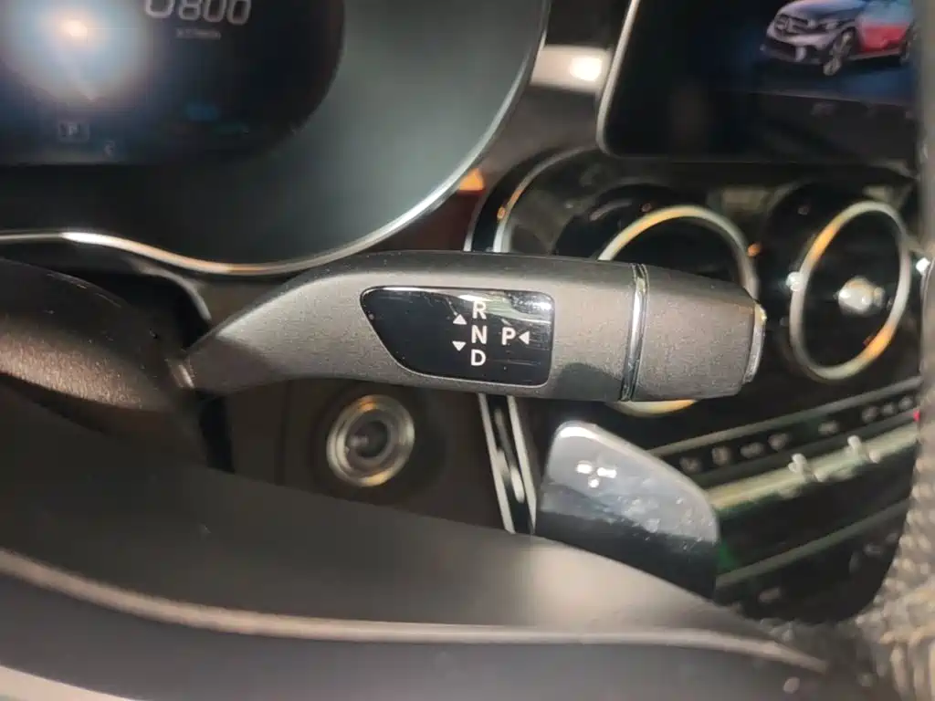 Mercedes-Benz C-Class — миниатюра 14