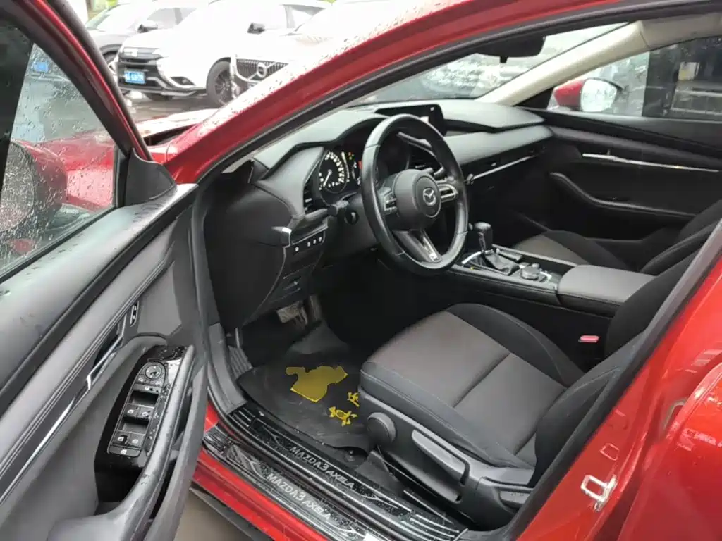 Mazda 3 Axela — миниатюра 16