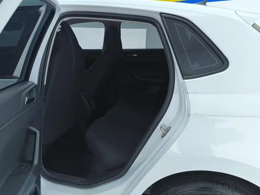 Volkswagen Polo — миниатюра 11