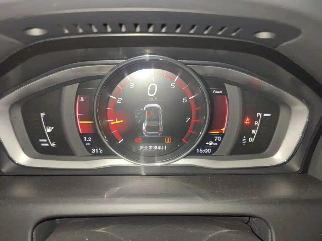 Volvo XC60 — миниатюра 7
