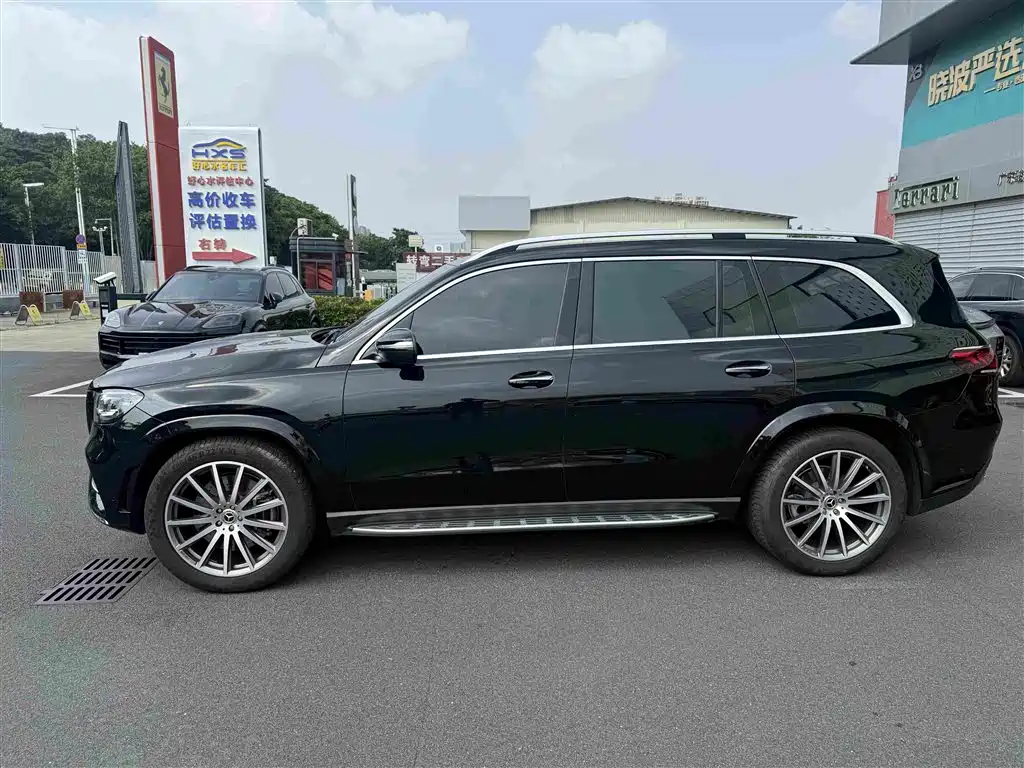 Mercedes-Benz GLS — миниатюра 7