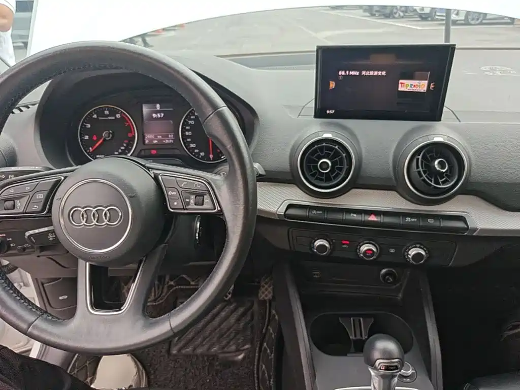 Audi Q2L — миниатюра 10