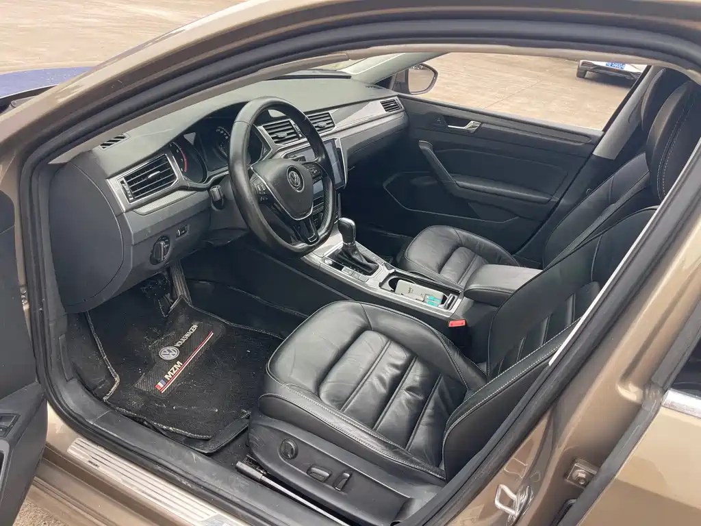 Volkswagen Passat — миниатюра 9