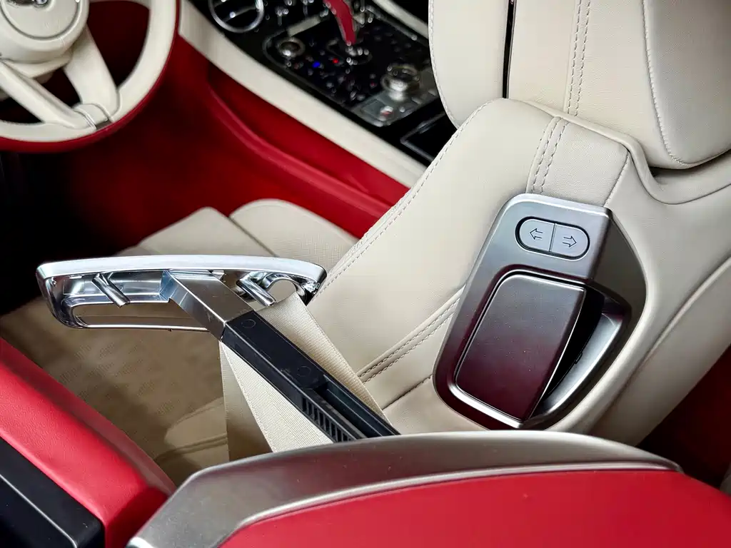 Bentley Continental PHEV — миниатюра 21