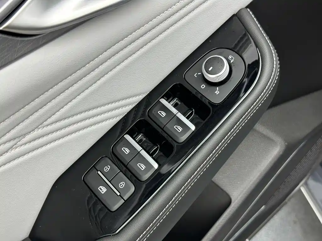 Geely Xingrui — миниатюра 15