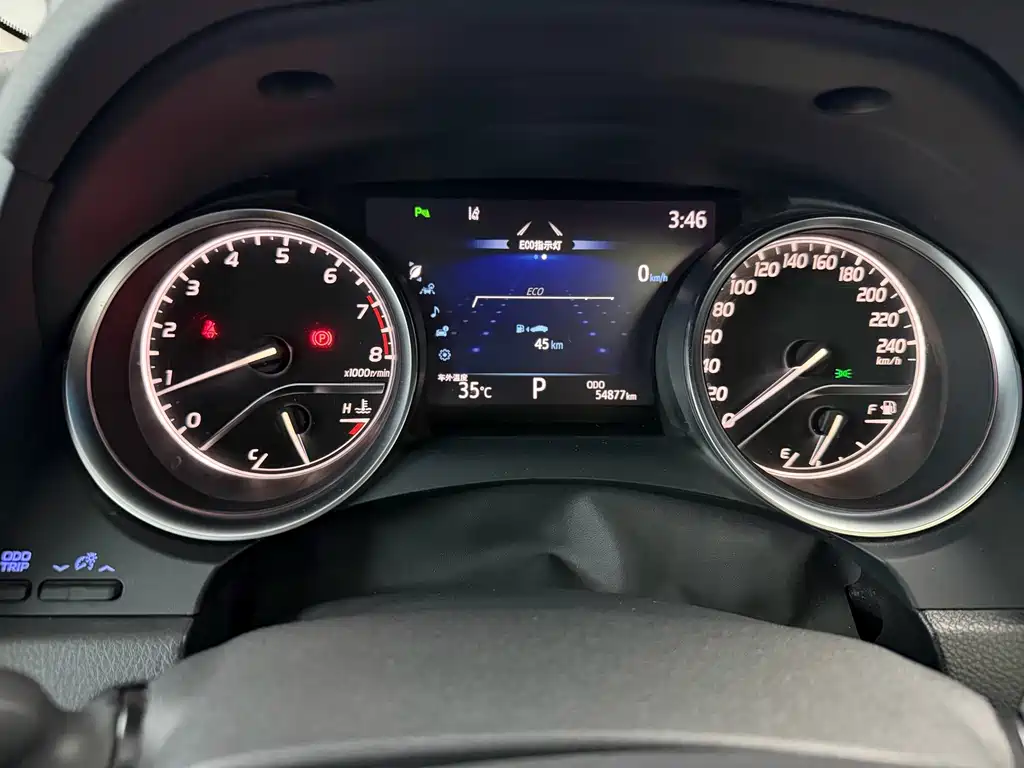 Toyota Camry — миниатюра 7