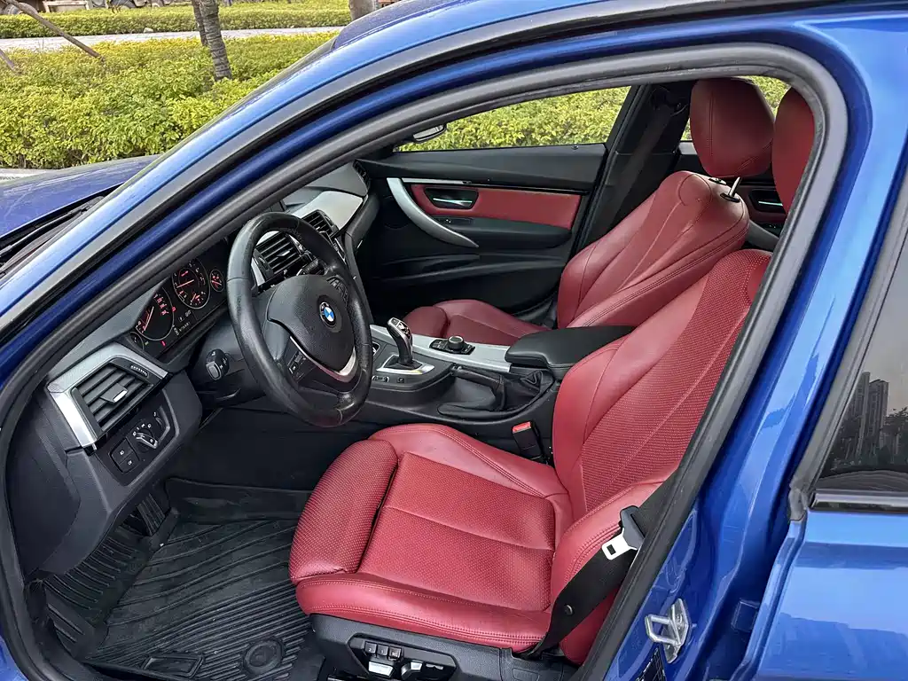 BMW 3 Series — миниатюра 4