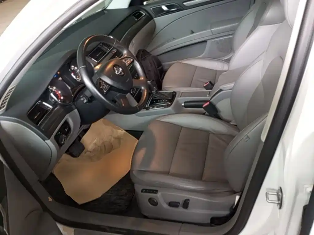 Skoda Superb — миниатюра 15