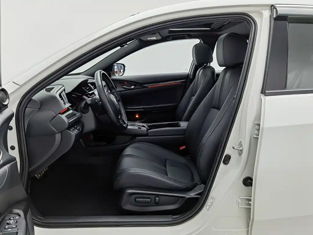 Honda Civic — миниатюра 10