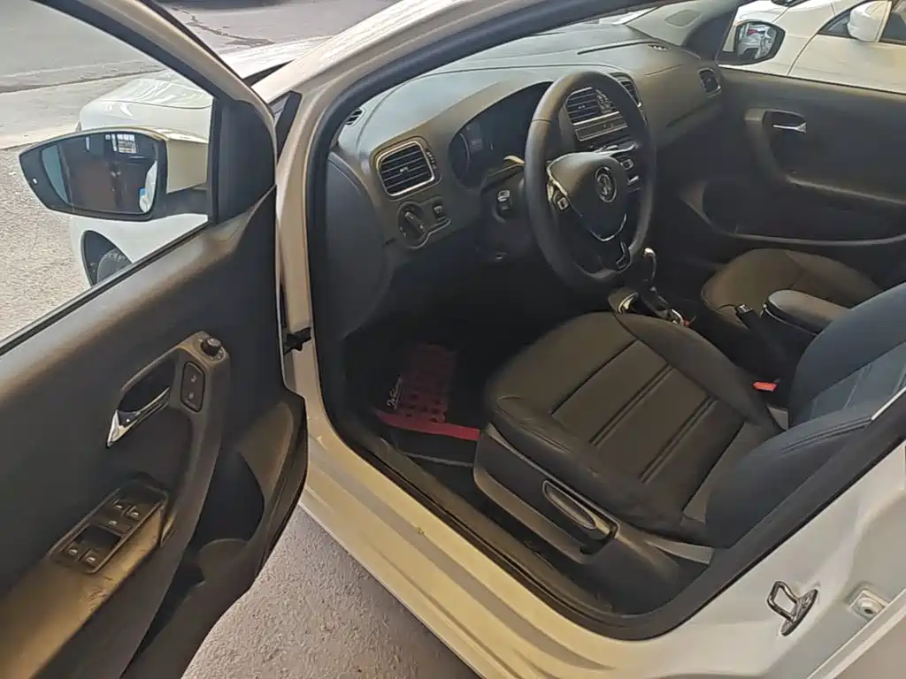 Volkswagen Polo — миниатюра 16