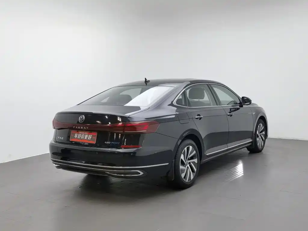 Volkswagen 帕萨特插电混动 — миниатюра 2