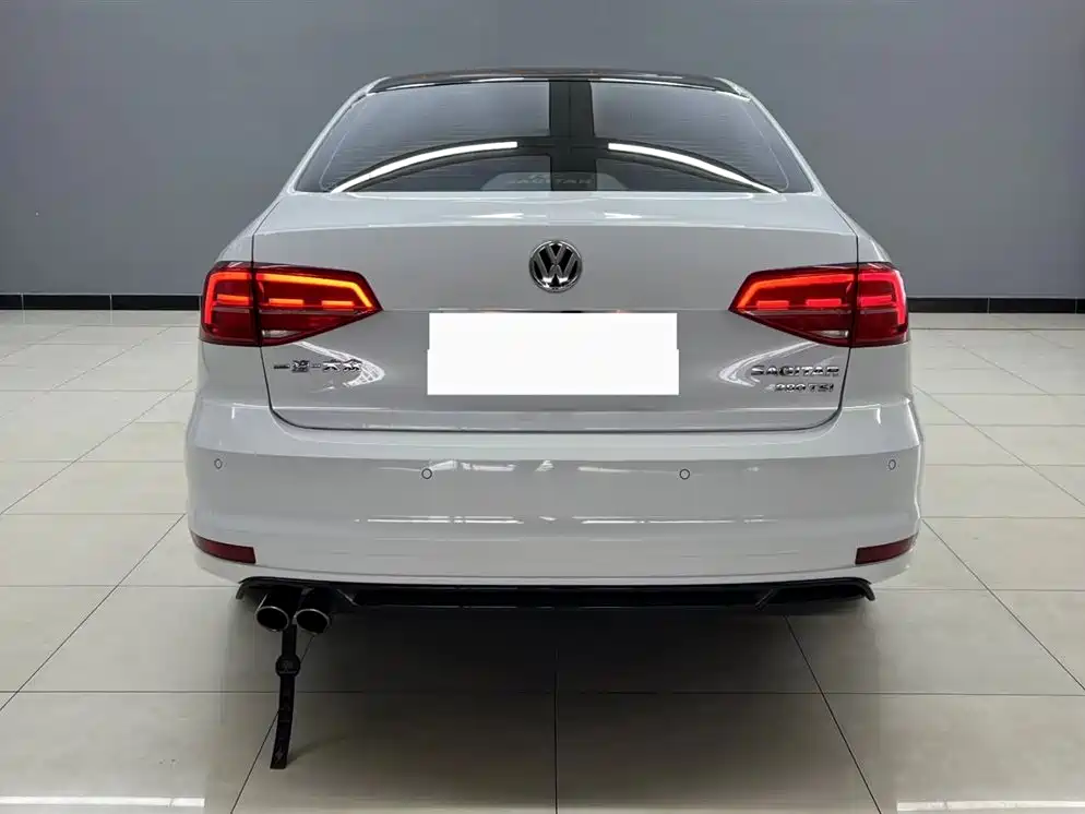 Volkswagen Sagitar 2018 280TSI DSG