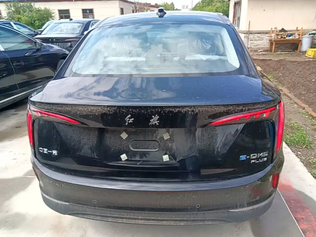 Hongqi E-QM5 2025 610km PLUS