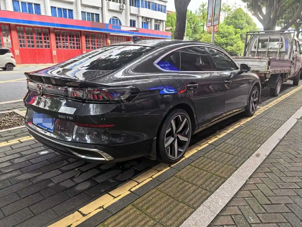 Volkswagen Lamando — миниатюра 3