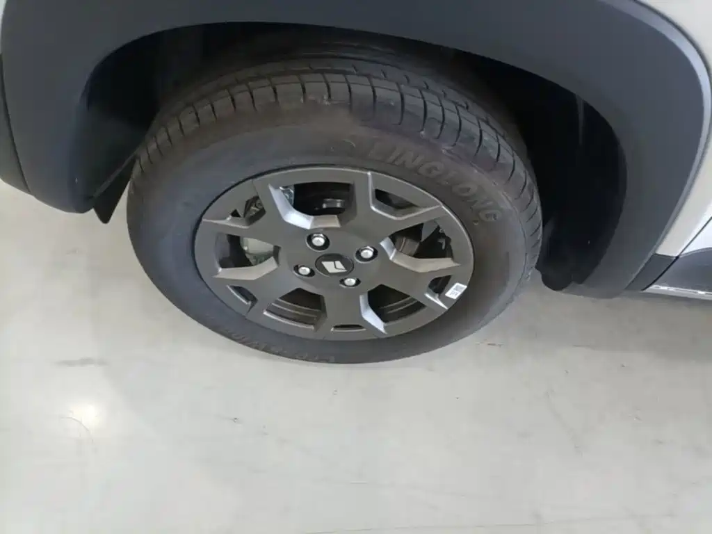 Baojun Yueye Plus — миниатюра 23