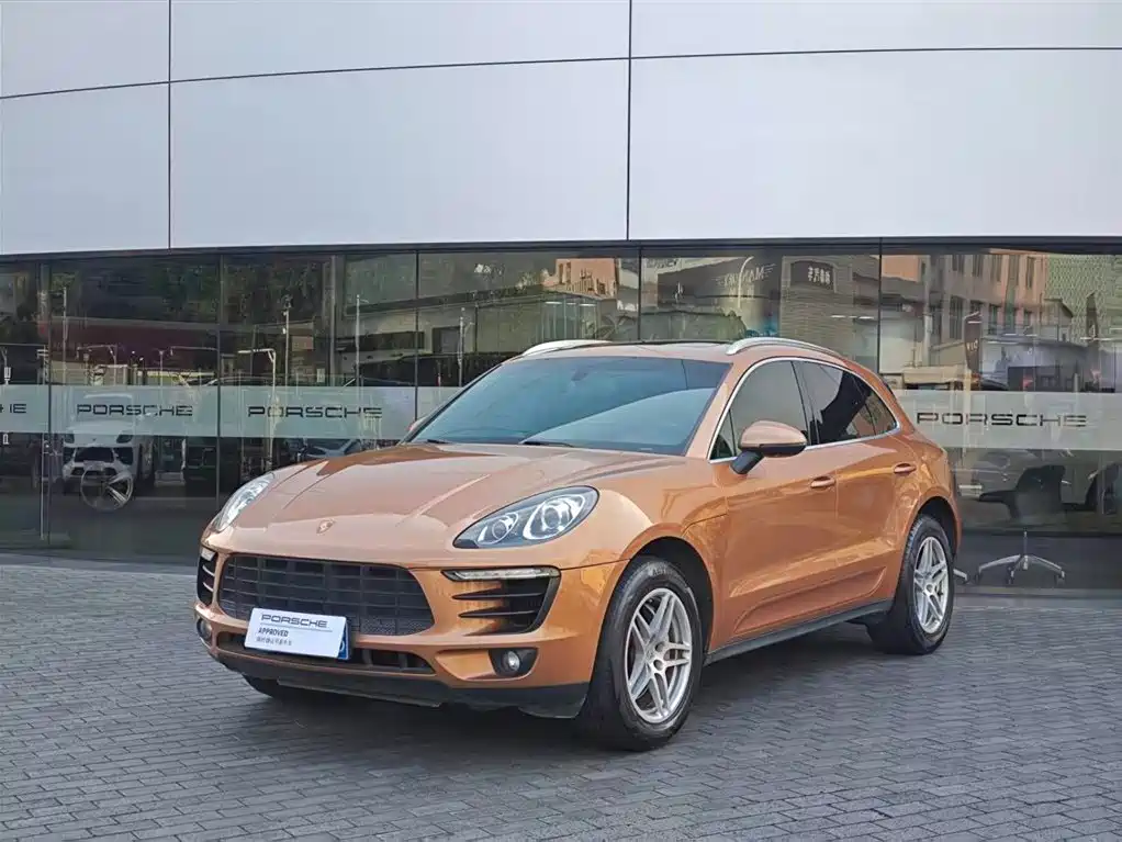 Porsche Macan 2014