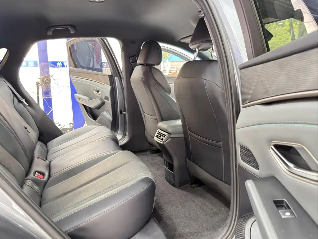 BYD Qin L — миниатюра 15