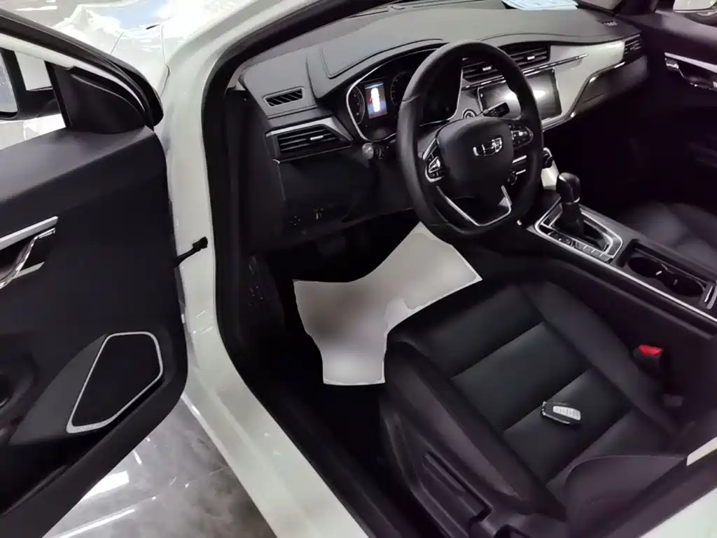 Geely Binrui — миниатюра 16