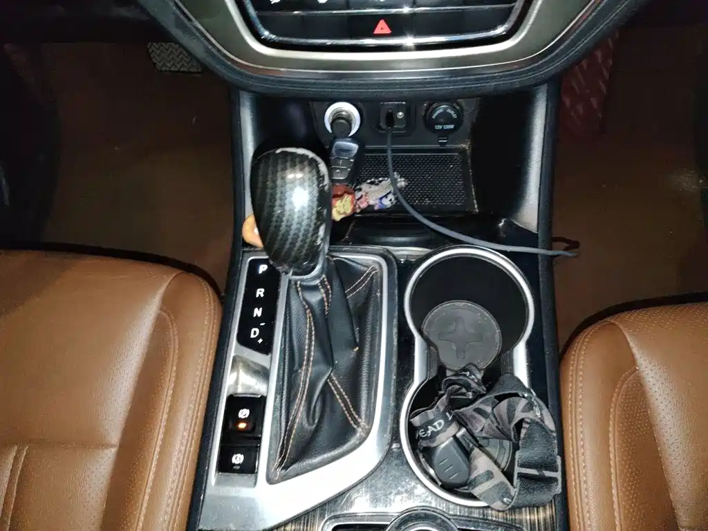 Changan CS95 — миниатюра 10
