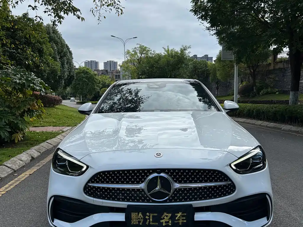 Mercedes-Benz C-Class — миниатюра 3