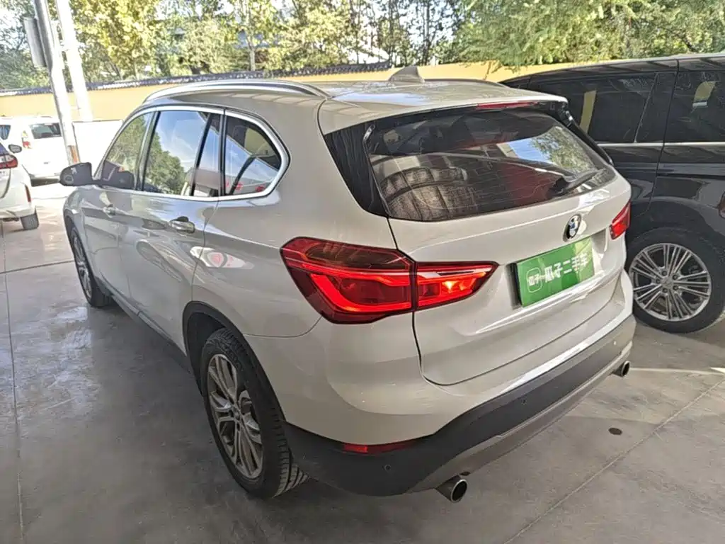 BMW X1 — миниатюра 5