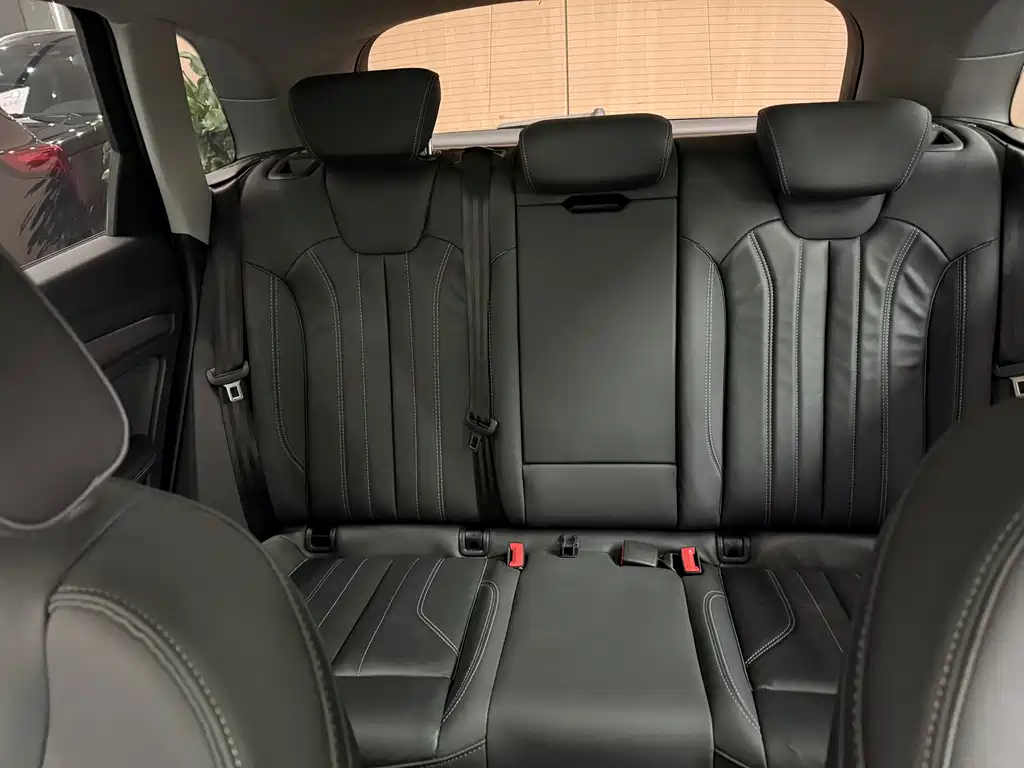 Audi Q5L — миниатюра 7