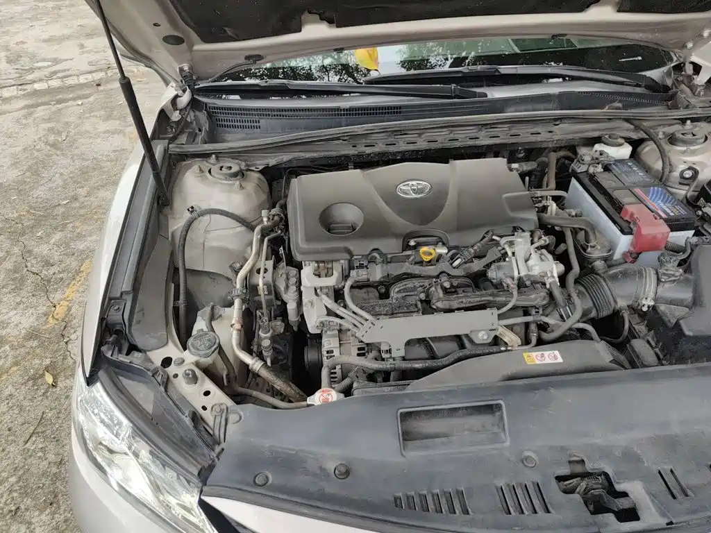 Toyota Camry — миниатюра 20