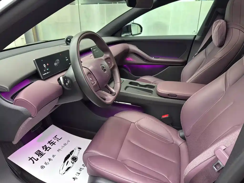 NIO ET5T — миниатюра 4