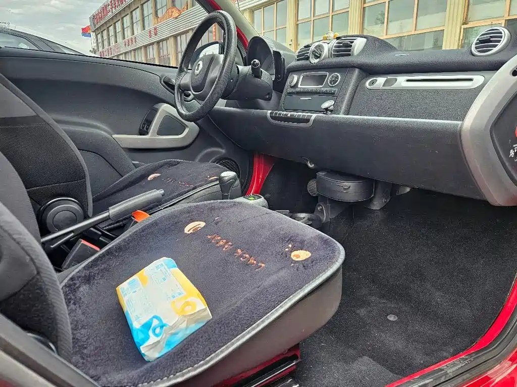 smart Smart Fortwo — миниатюра 3