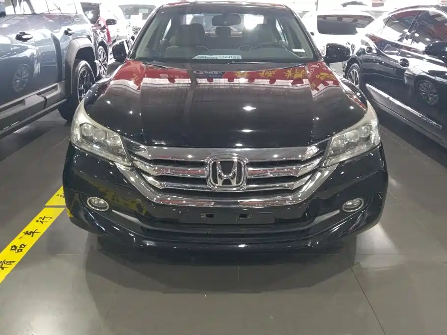 Honda Accord — миниатюра 2