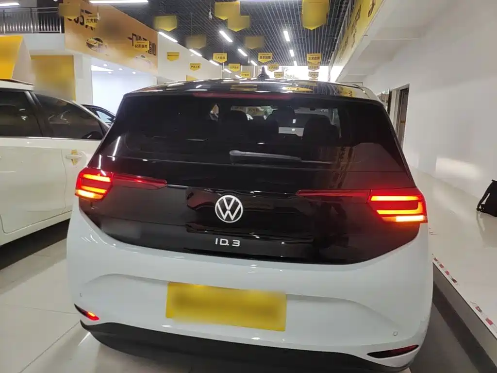 Volkswagen ID.3 — миниатюра 6