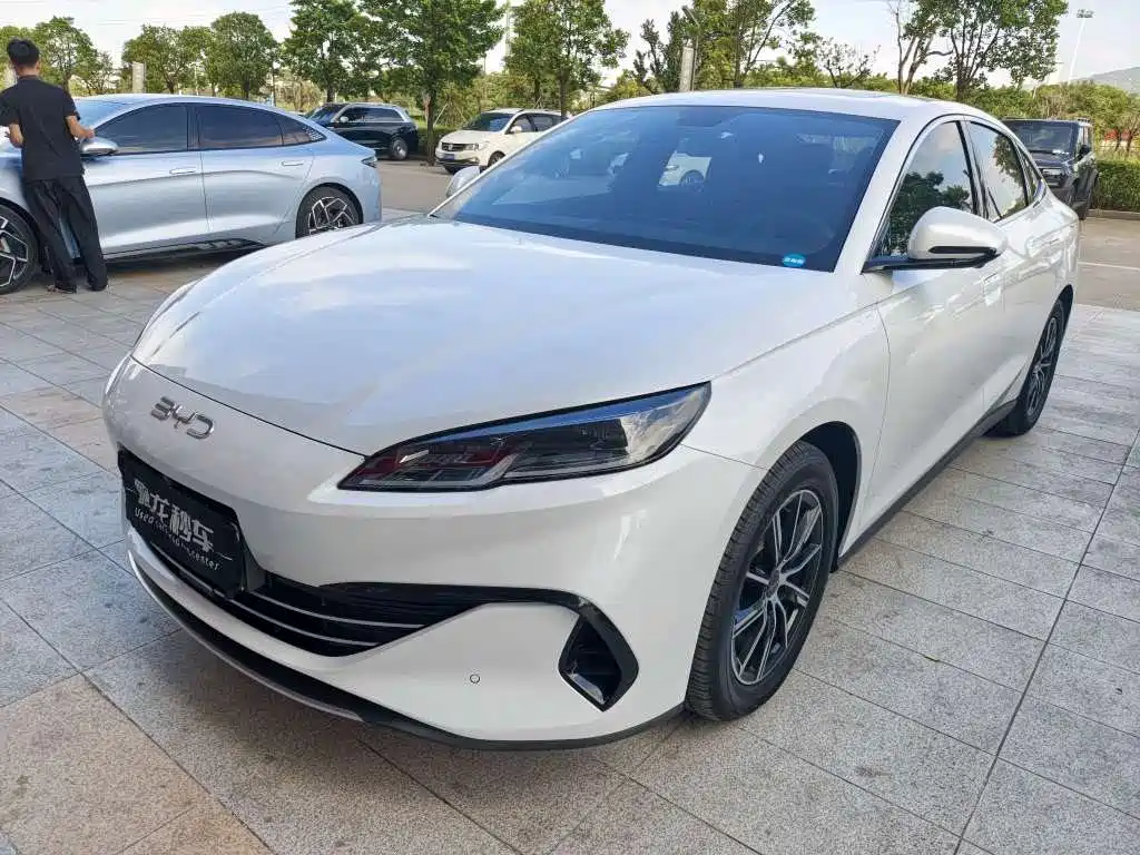 BYD Seal 06