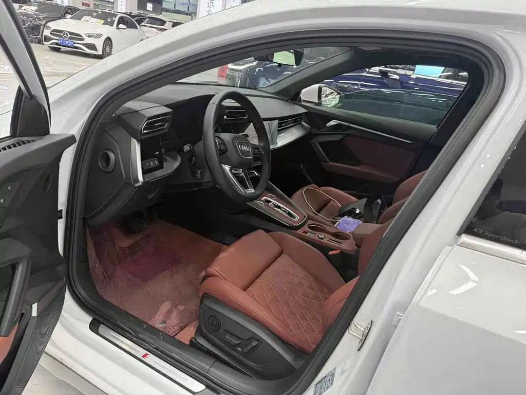 Audi A3 — миниатюра 4