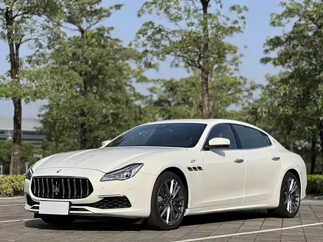 2022 Maserati Quattroporte