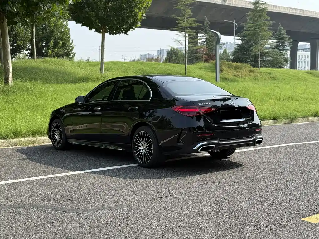 Заказать Mercedes-Benz C-Class 2026 года за 5 007 059 ₽  из Китая