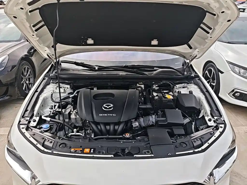Mazda 3 Axela — миниатюра 20
