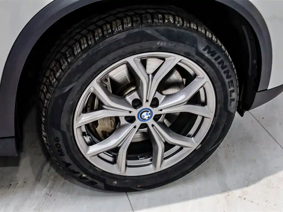 BMW X5 2022 xDrive45e