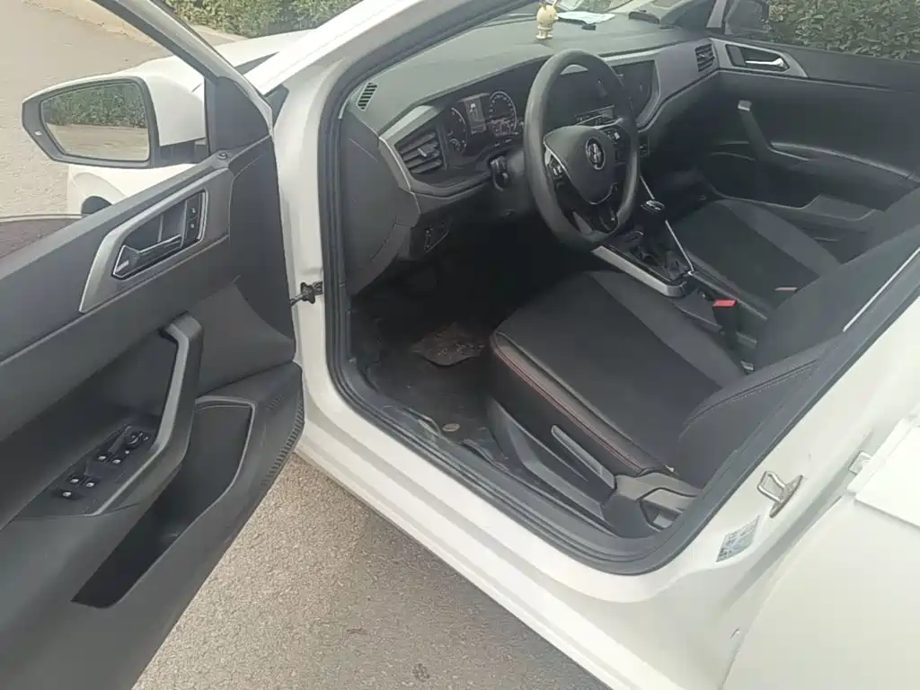 Volkswagen Polo — миниатюра 16