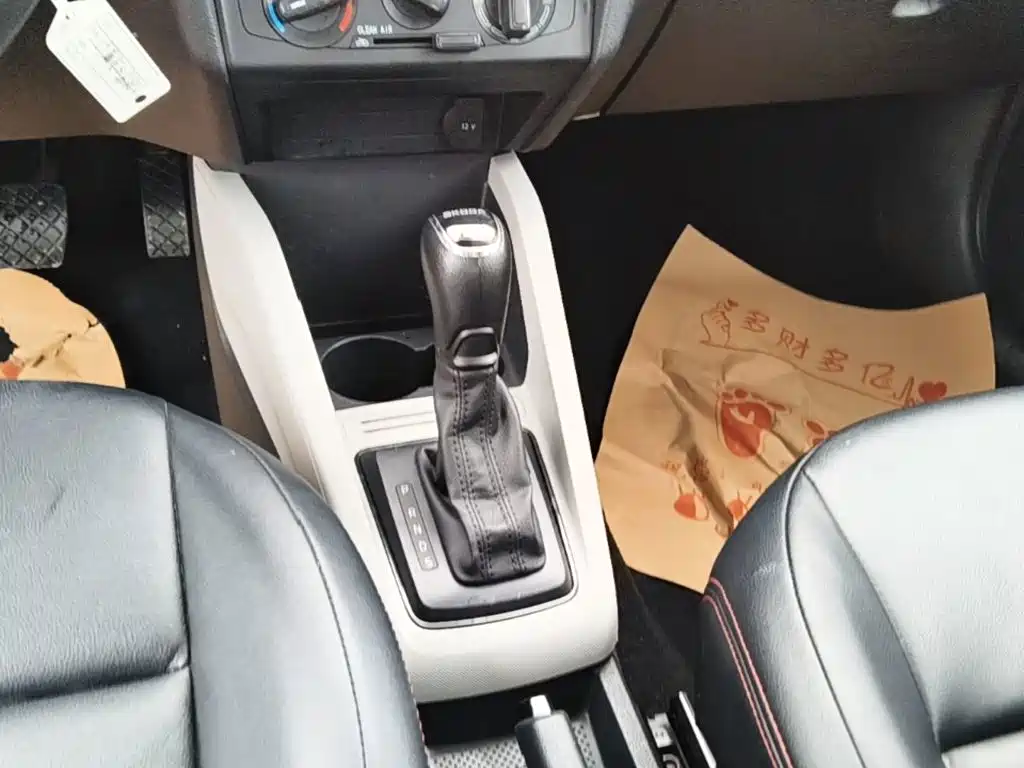 Skoda Fabia — миниатюра 14