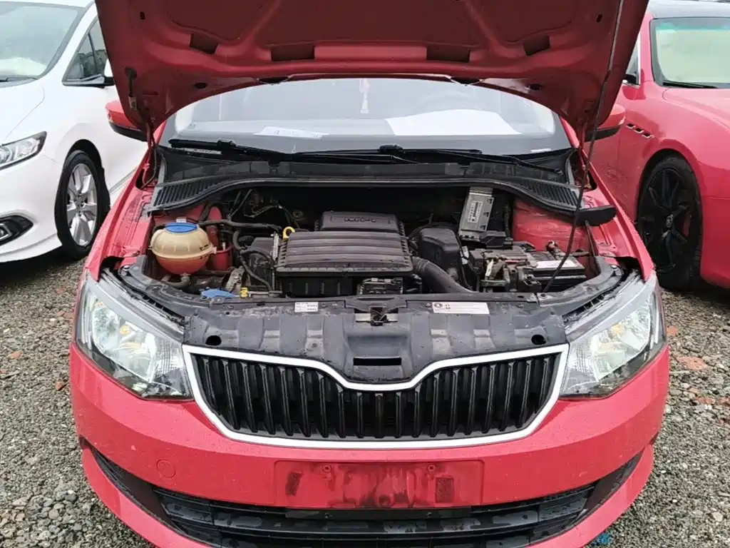 Skoda Fabia — миниатюра 20