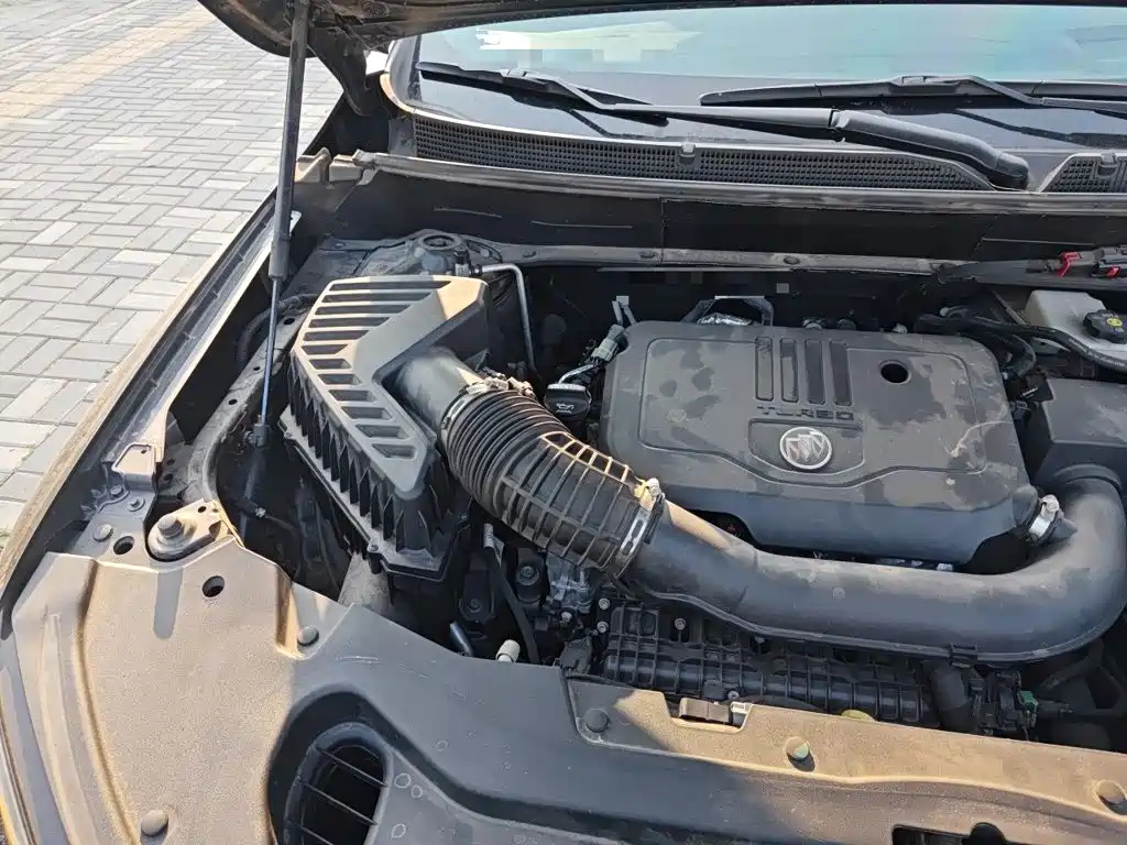 Buick Enclave — миниатюра 19