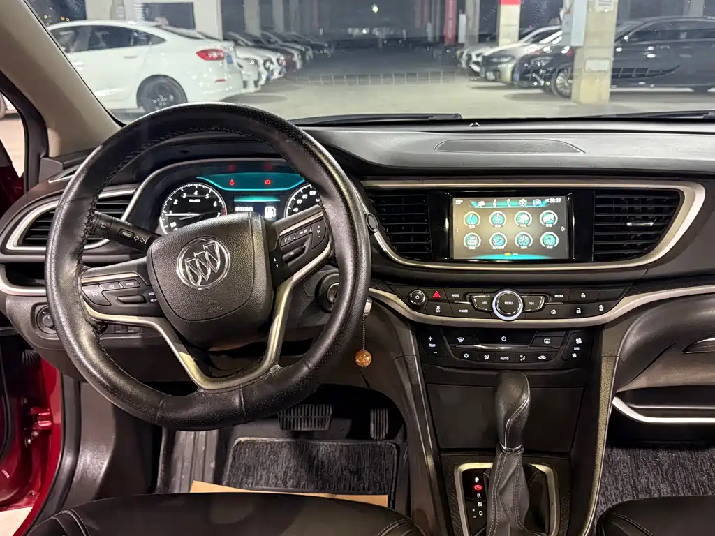 Buick Excelle — миниатюра 6