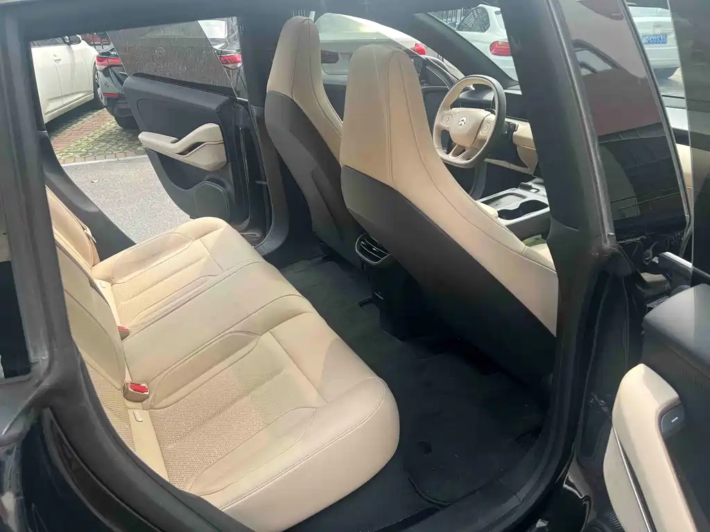 NIO ET5T 2024 75kWh Touring