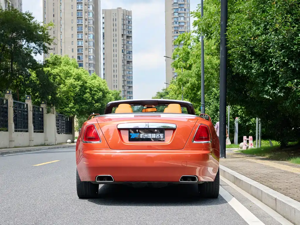Rolls-Royce Dawn — миниатюра 8