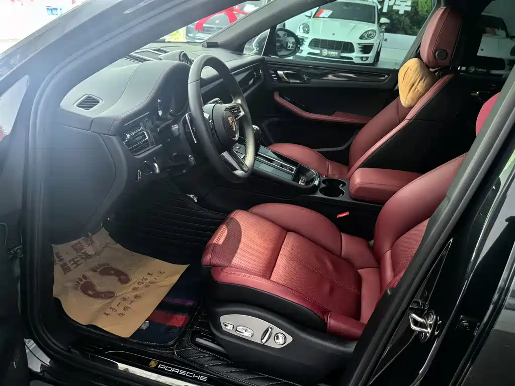 Porsche Macan — миниатюра 4