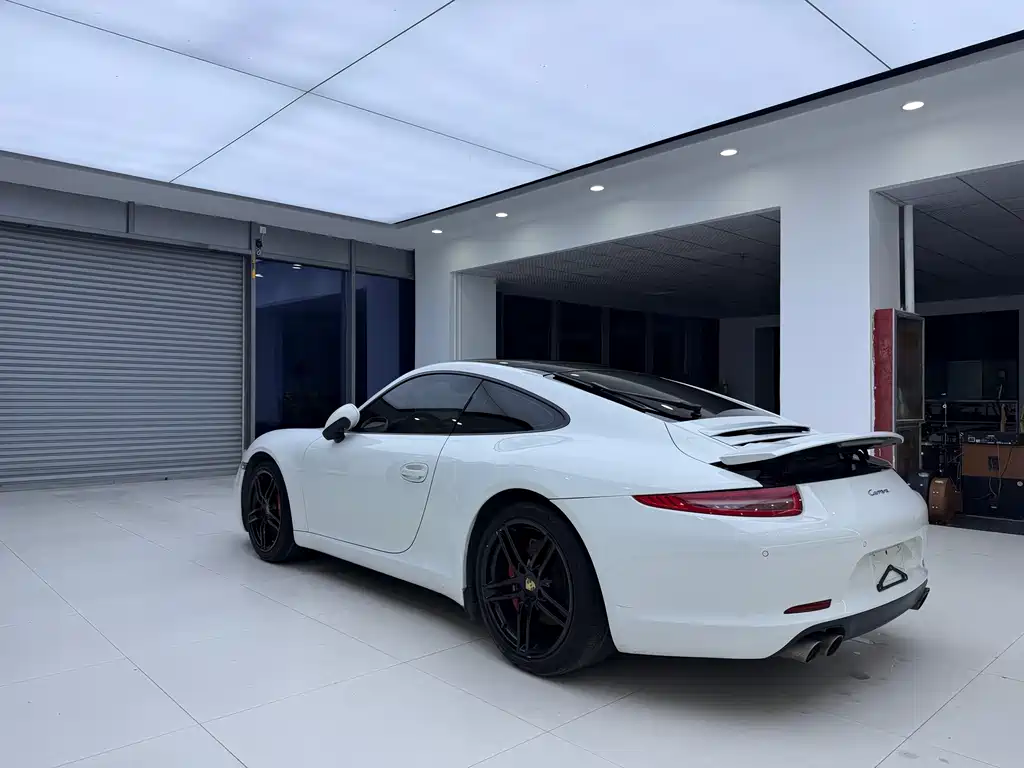 Porsche 911 2012 Carrera 3.4L