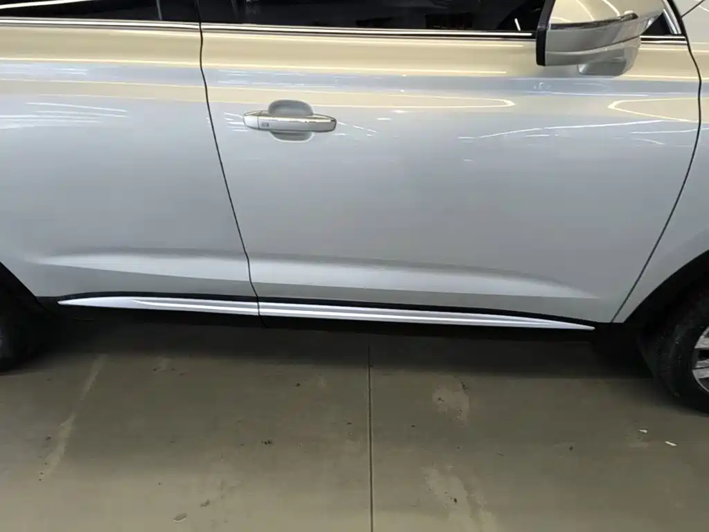 Roewe RX5 MAX — миниатюра 21