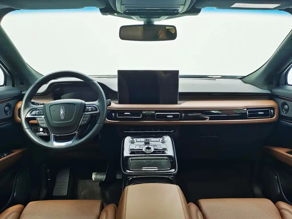 Lincoln Nautilus 2021 2.7T
