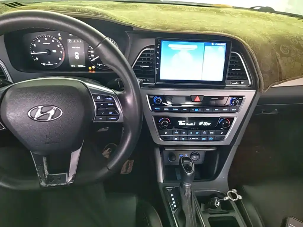 Hyundai Sonata — миниатюра 14