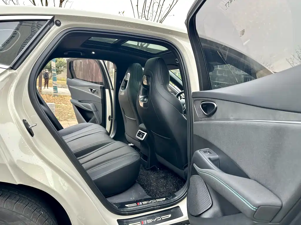 BYD SEAL 06 NEW ENERGY